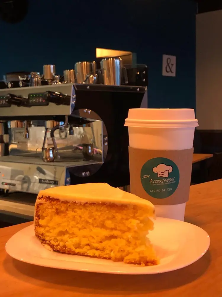 Café y pastel